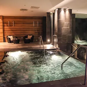 Hotel 4, Cannizzaro